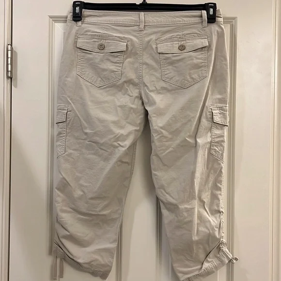 Eddie Bauer ladies petite capris - Picture 5 of 10